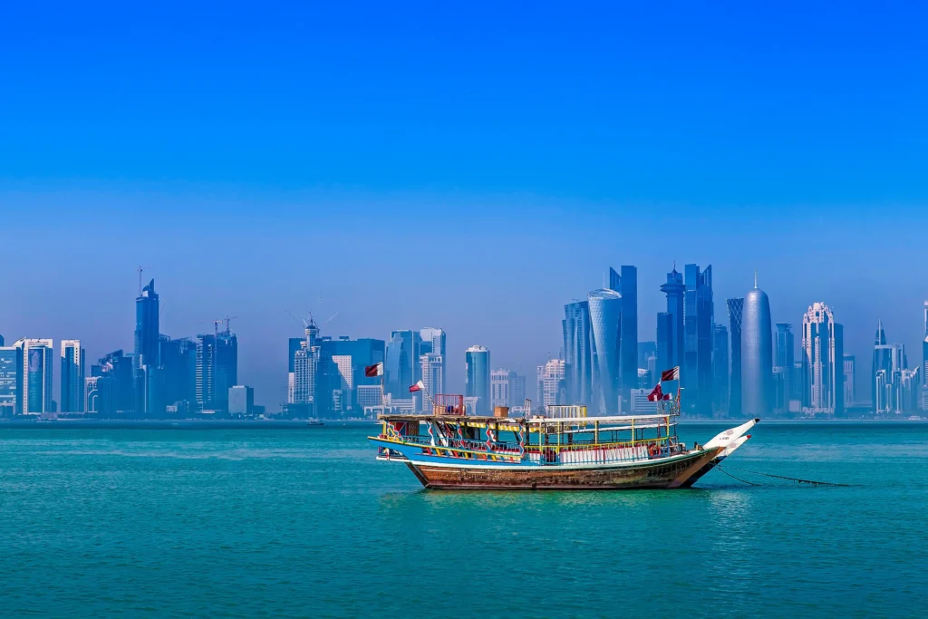 3 day tour package in qatar,boating