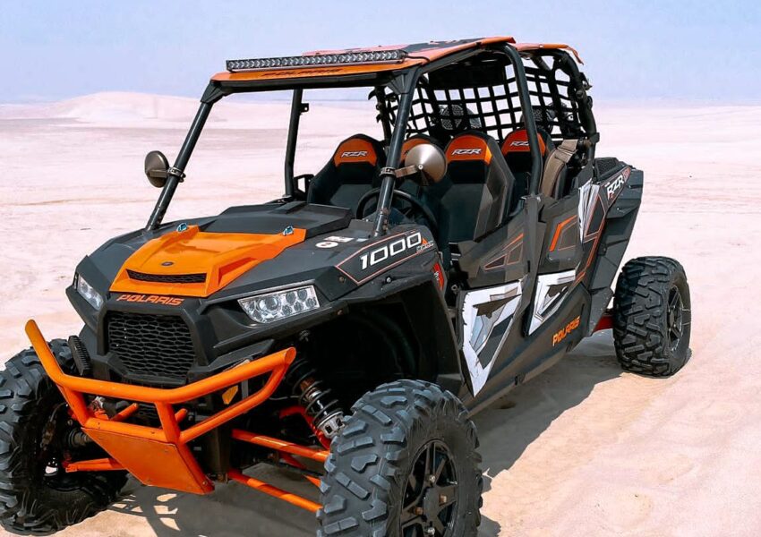 Buggy car desert ride