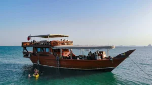 Традиционная прогулка на лодке Доу в Катаре