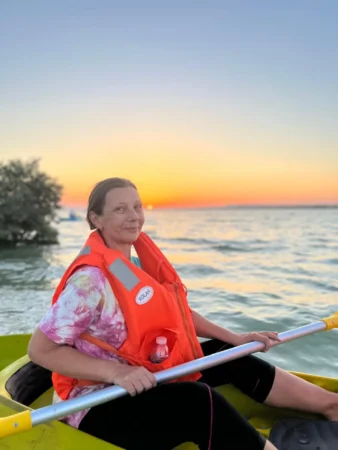sunset kayaking with discover arabia