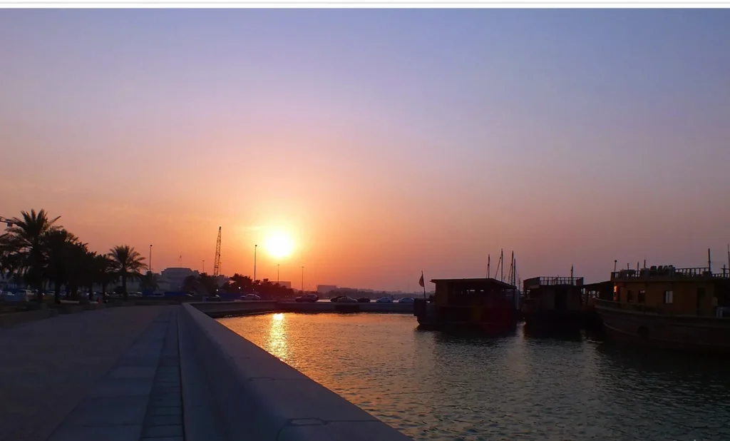 City tour + dhow cruise