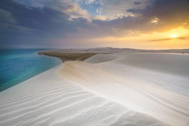 khor al adaid